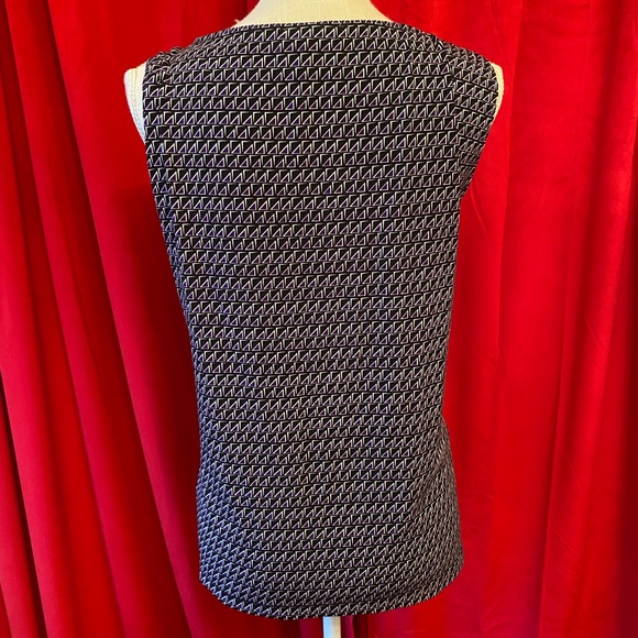 ❌sold❌ Calvin Klein blouse 2X - Picture 5 of 6